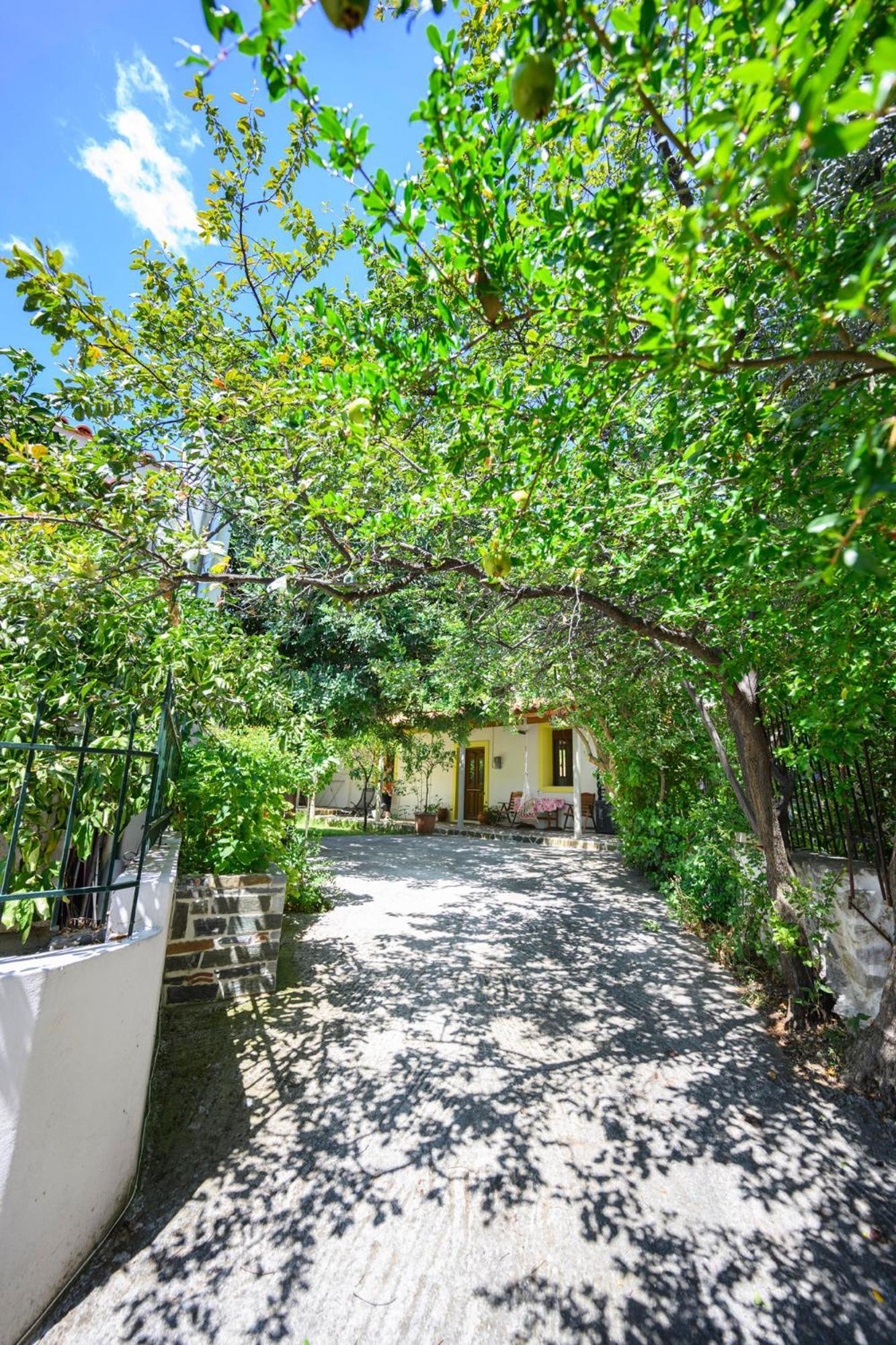 Small Villa Gerani Agios Vlasios  外观 照片